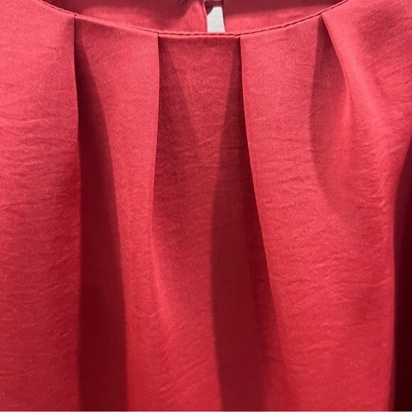 Violet and Claire rose halter blouse size large - Picture 6 of 7